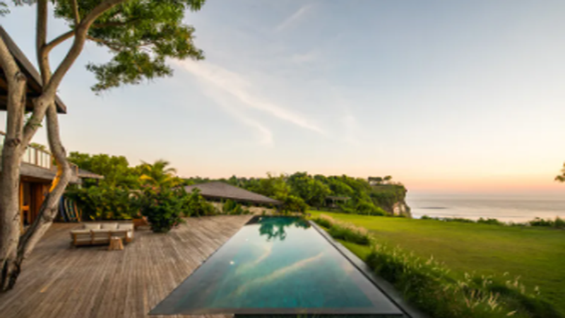 uluwatusurfvillas