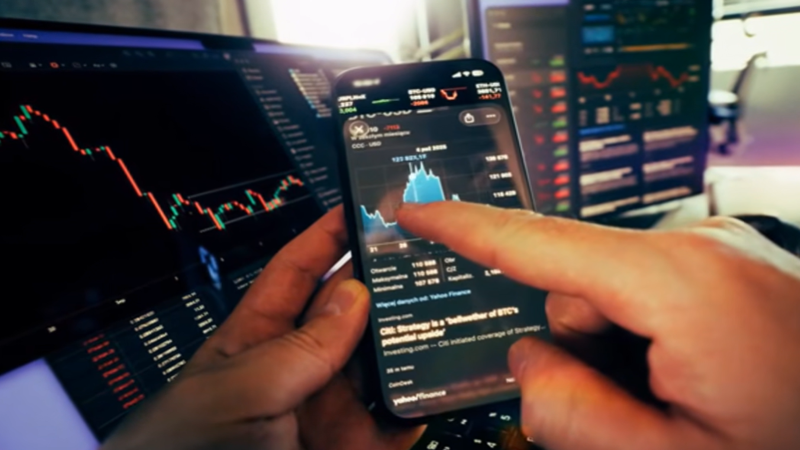 Elon Musk's X brings bitcoin and stock trading closer to the timeline as the US Cashtag Partner Program goes live on 22/09/2026.