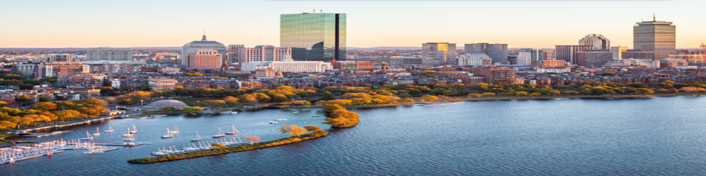 Though the most popular time to visit Boston is in the summer when the weather is warm, we love how the city comes to life in the autumn./credit: veranda.com