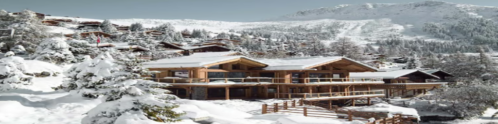 To spend Christmas with your family in a chalet, you need a place that is comfortable, cosy and adapted to everyone's needs. In the morning, enjoy the ski slopes or organise a snowball fight in the garden. In the afternoon, warm up in front of the fireplace, or swim in the private pool in your chalet. In the evening, Chalet Exclusive by Villanovo's concierge service can organise a Christmas meal or personalised festive decorations./credit: charlet-exclusive.com