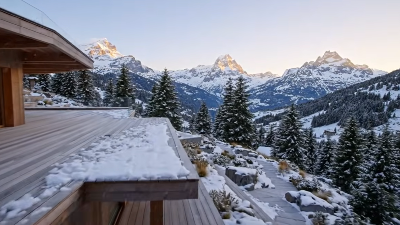 the Swiss Alpine Luxury Chalet, a spectacular contemporary mountain residence designed around dramatic Alpine scenery. This cinematic architectural documentary follows a 12m × 15m luxury chalet